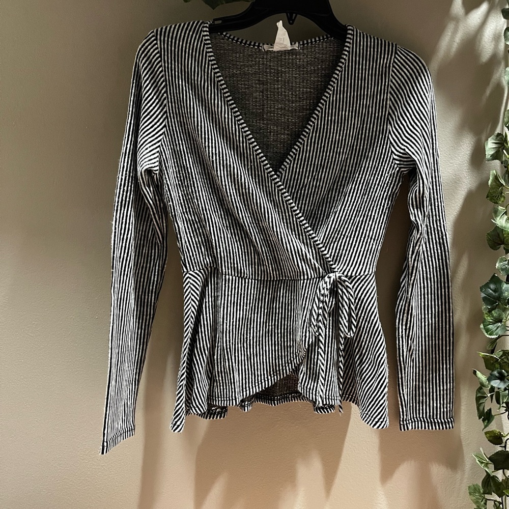 Striped ditsy top